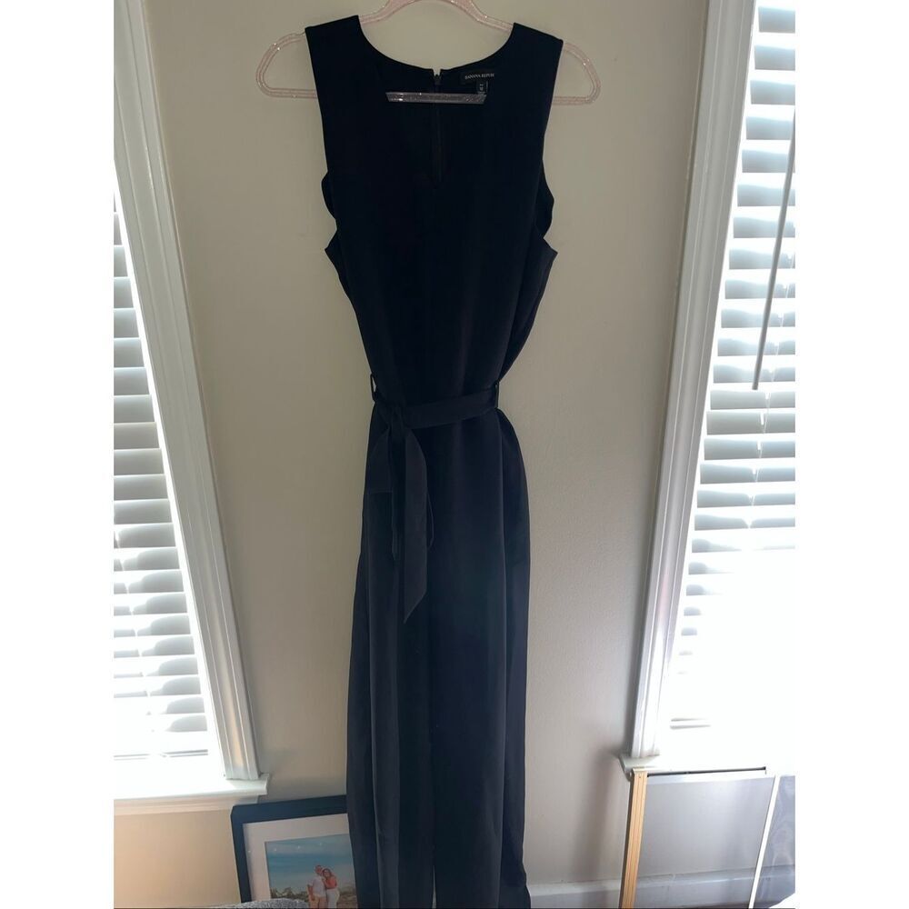 Banana Republic Black Sleeveless Jumpsuit Size 12 Belted Pockets V-Neck